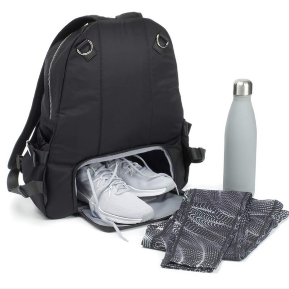 Storksak Hero Backpack - Picture 2 of 11